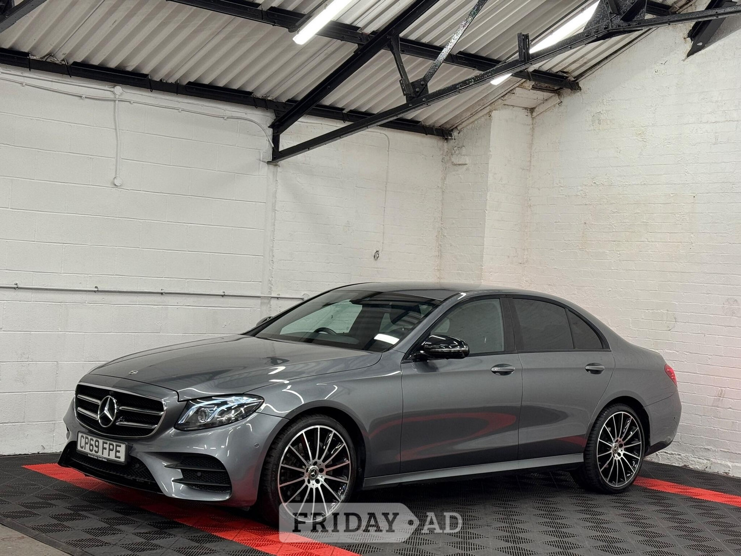 Mercedes-Benz E Class 2020 - Cars
