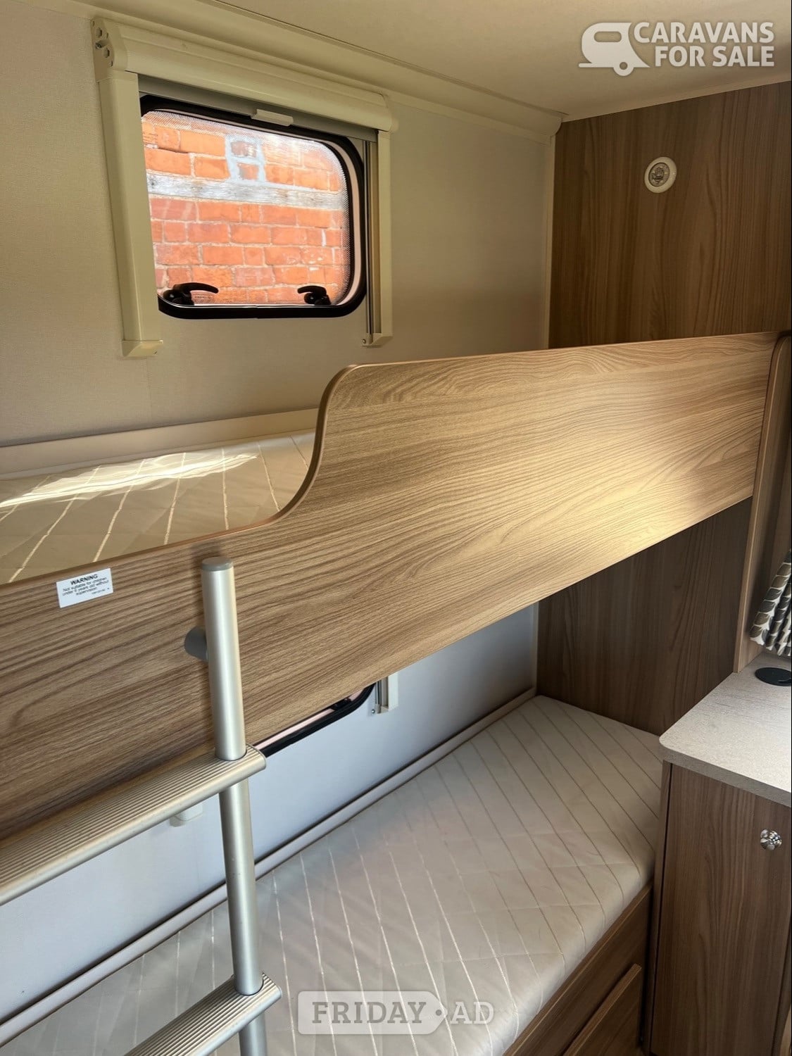 Swift Exclusive DT 2016 - Motorhomes & Caravans