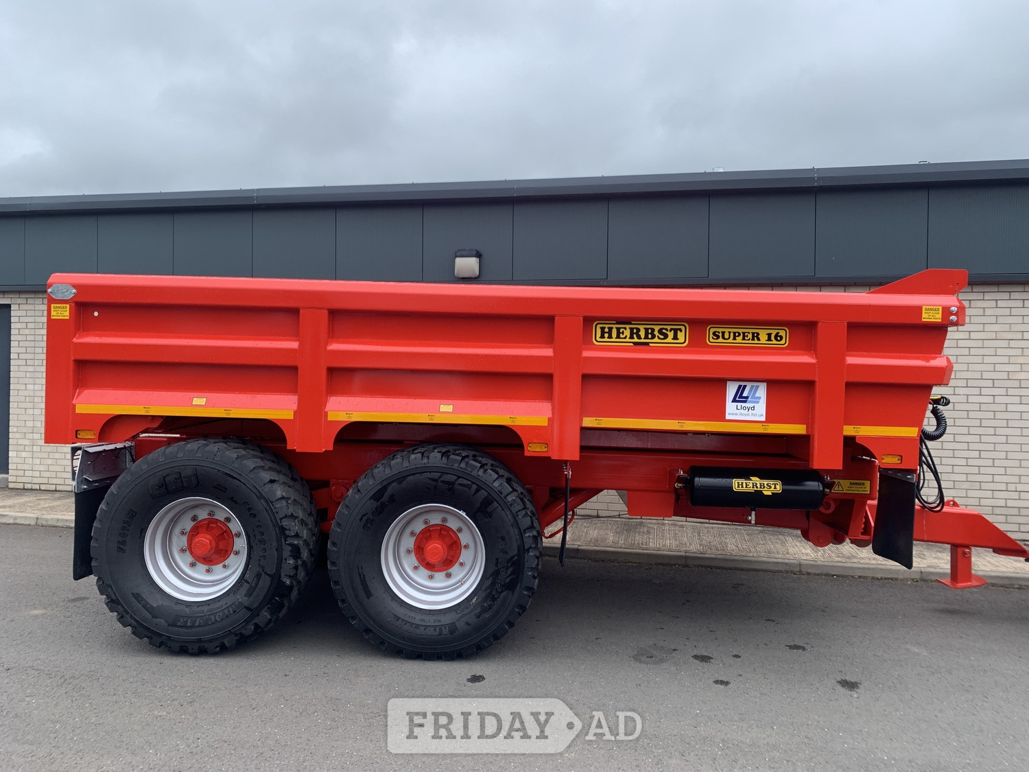 Other Super 16 Trailer - Trailers & Horseboxes in Penrith