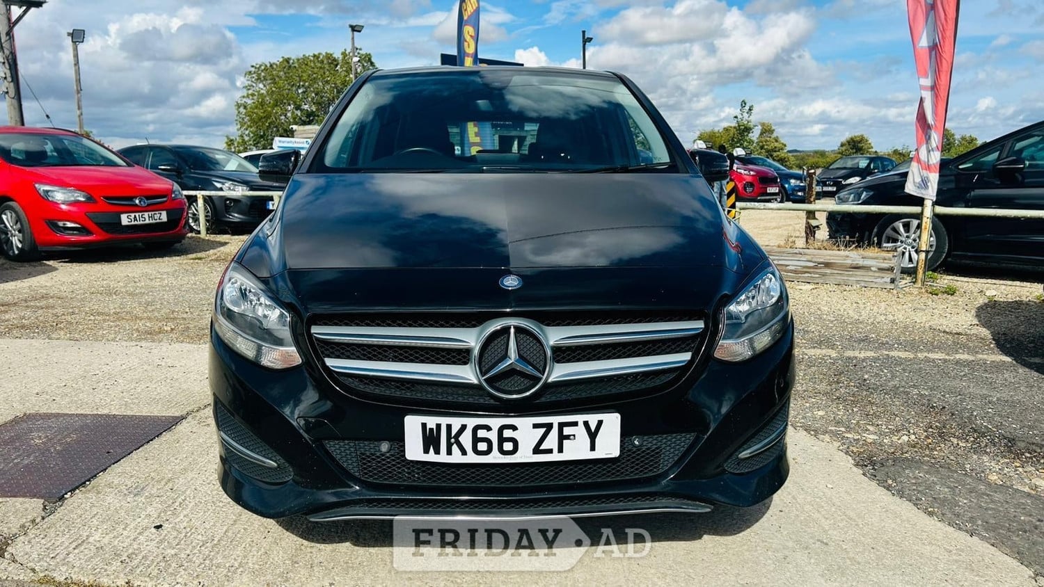 [ berth ]Mercedes-Benz B Class