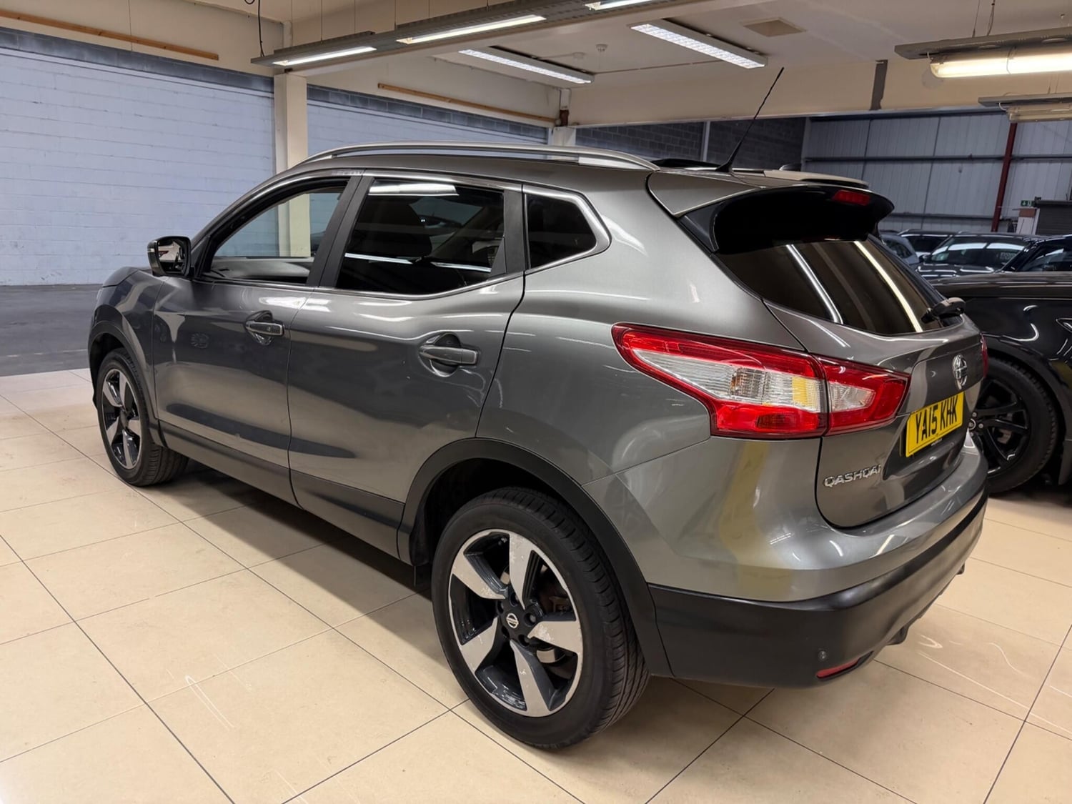 Nissan Qashqai 2015 - Cars