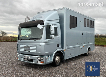 Thorpe  Man Horsebox