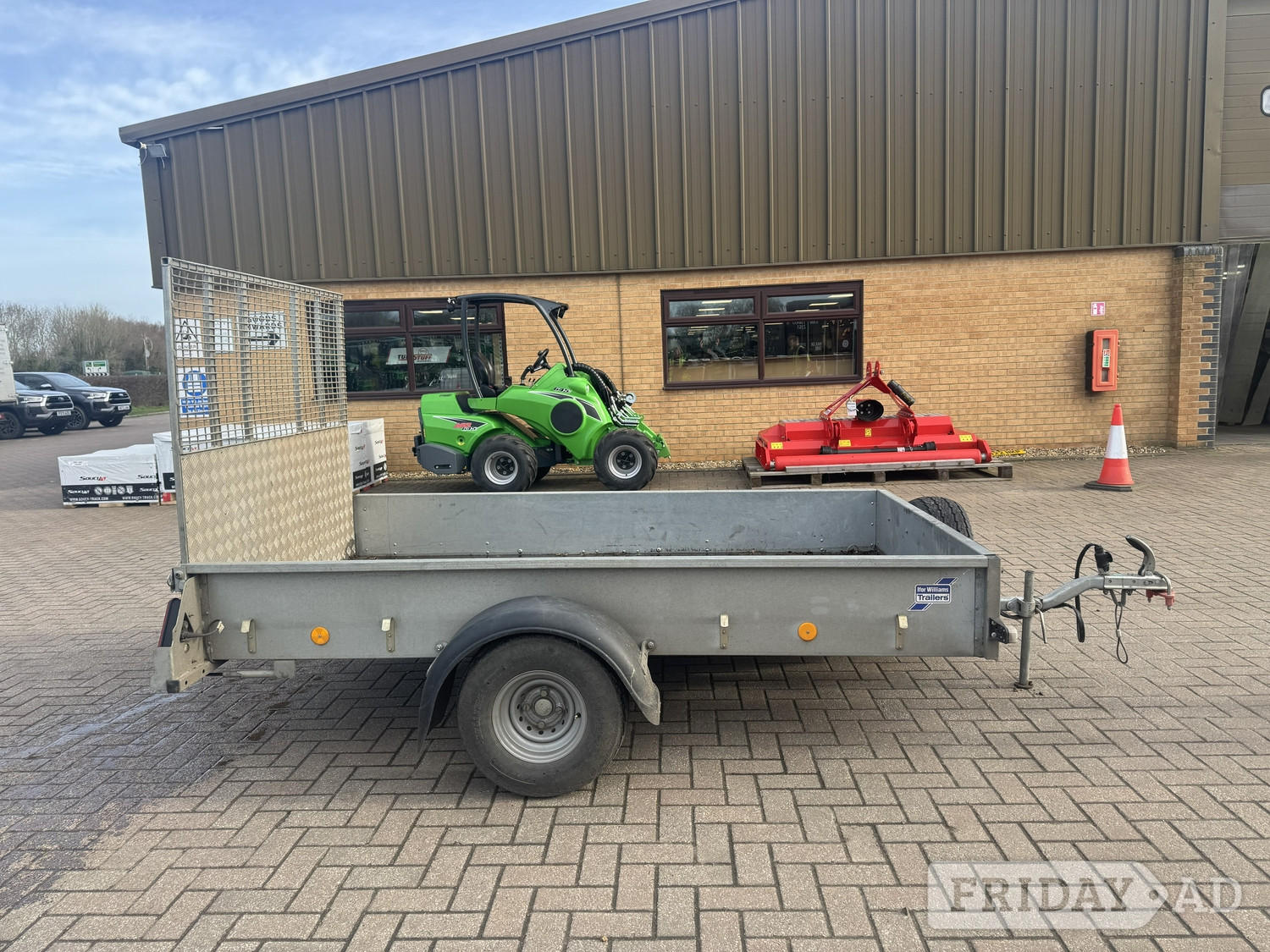 Ifor Williams P8e Trailer - Trailers & Horseboxes in Norwich