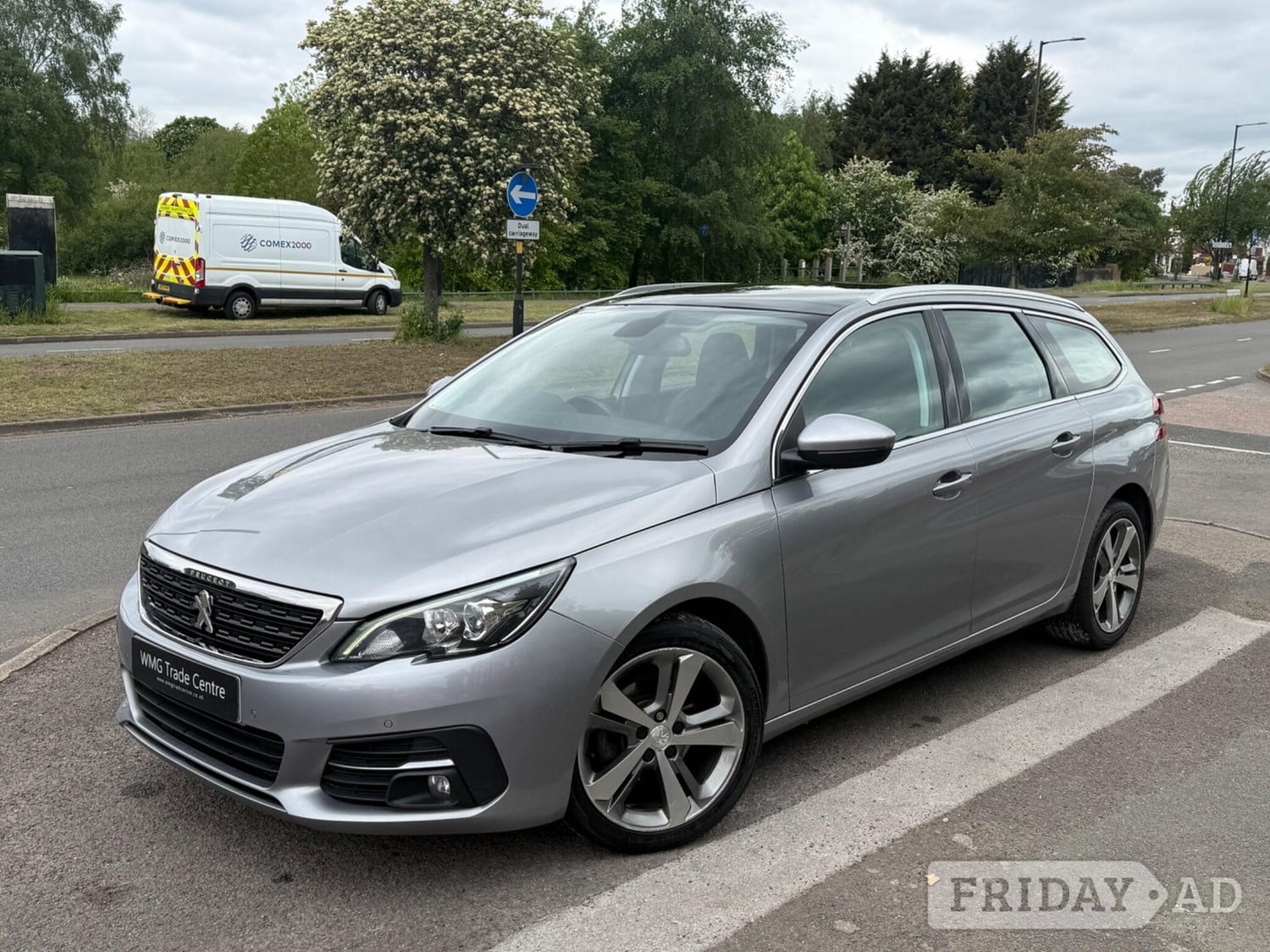 Peugeot 308 SW 2019 - Cars in Birmingham