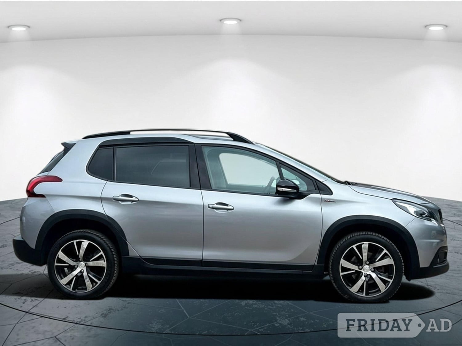 [ berth ]Peugeot 2008