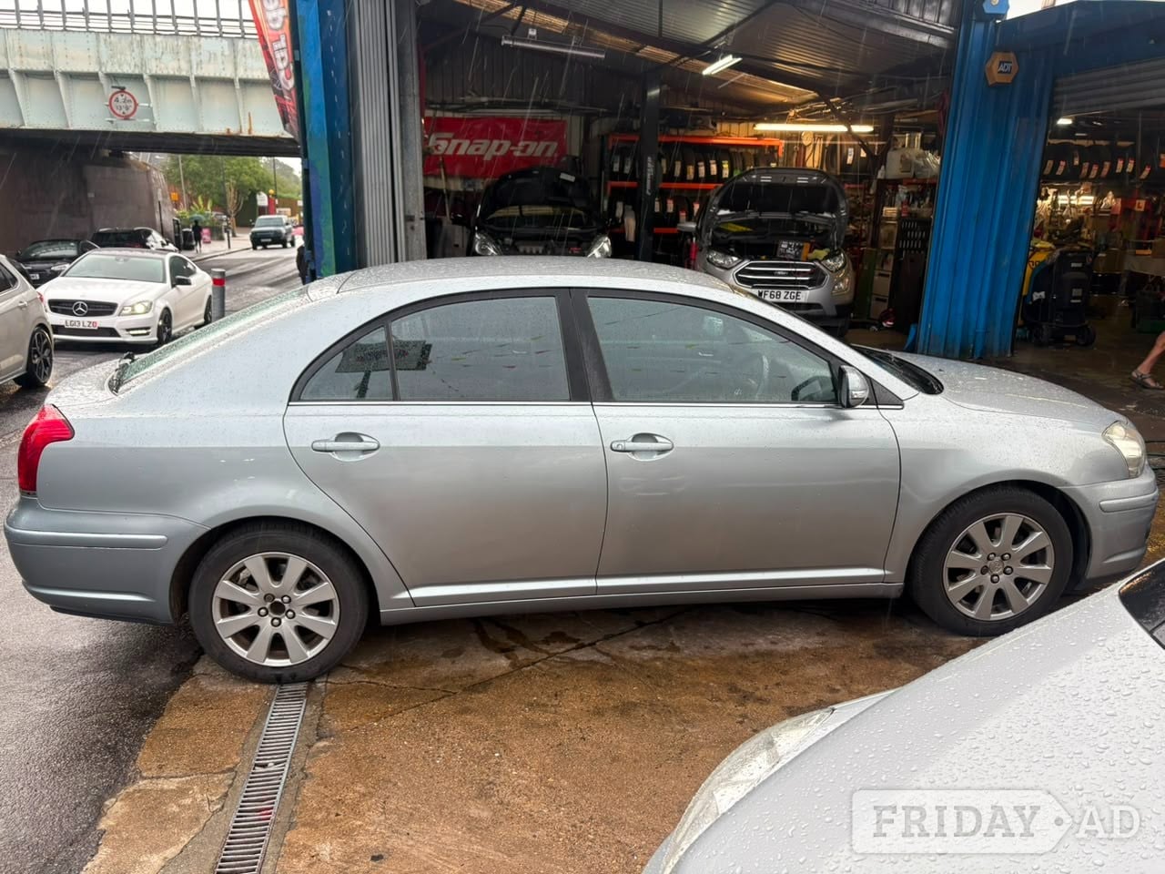Toyota Avensis 2008 - Cars in Harrow