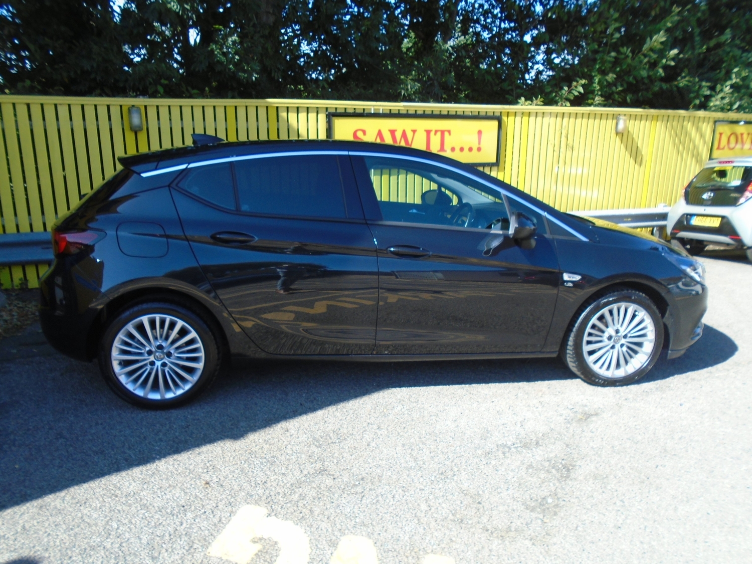 Vauxhall Astra 2016 - Cars in Worthing