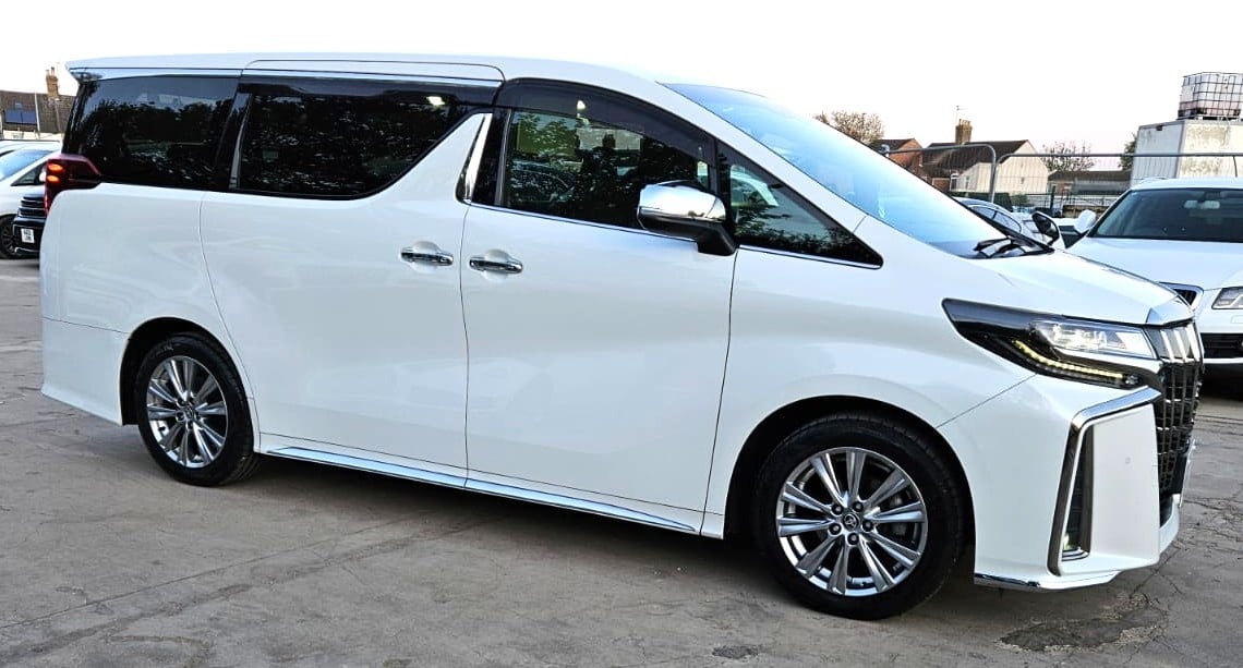 [ berth ]Toyota Alphard