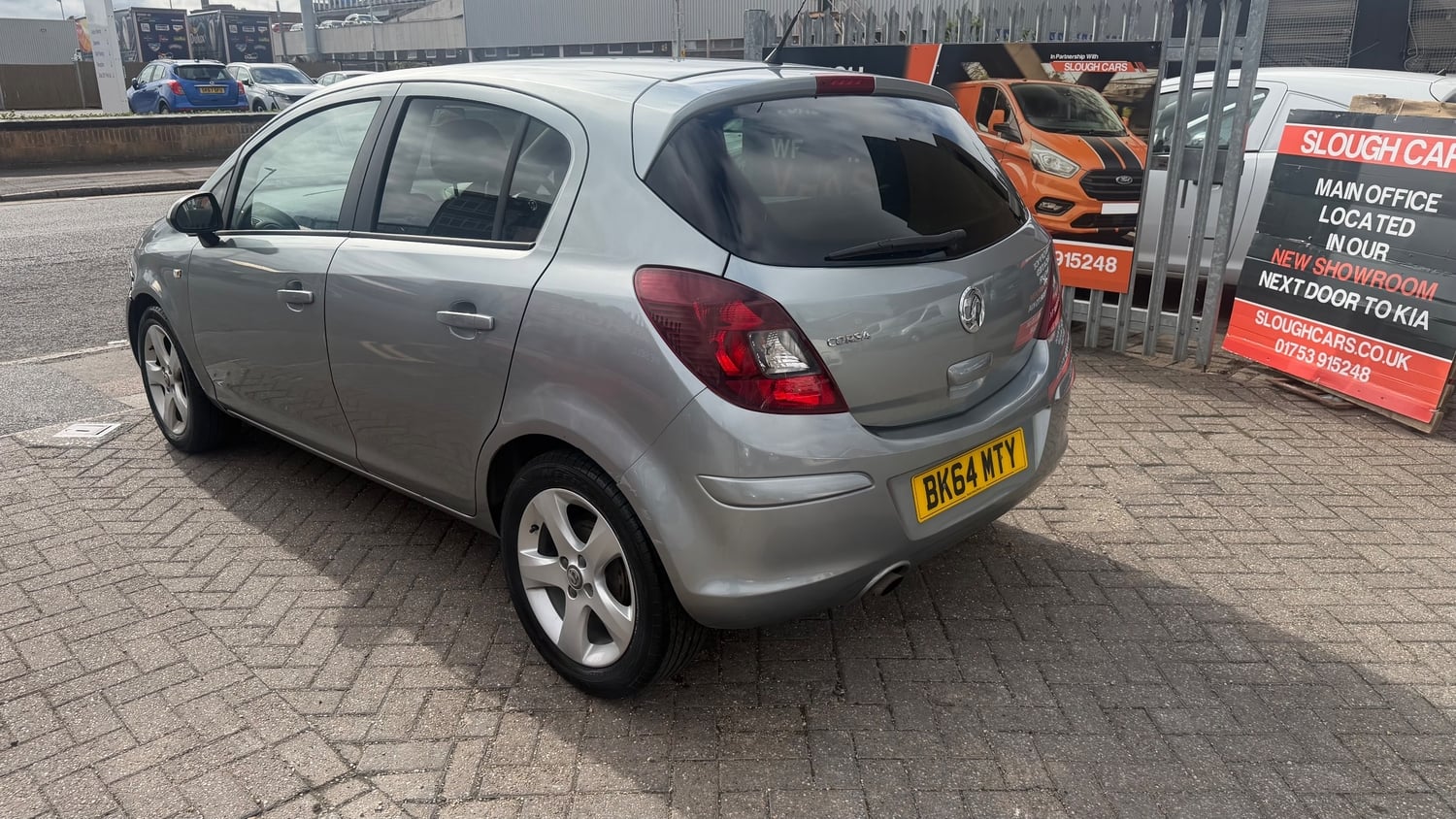[ berth ]Vauxhall Corsa