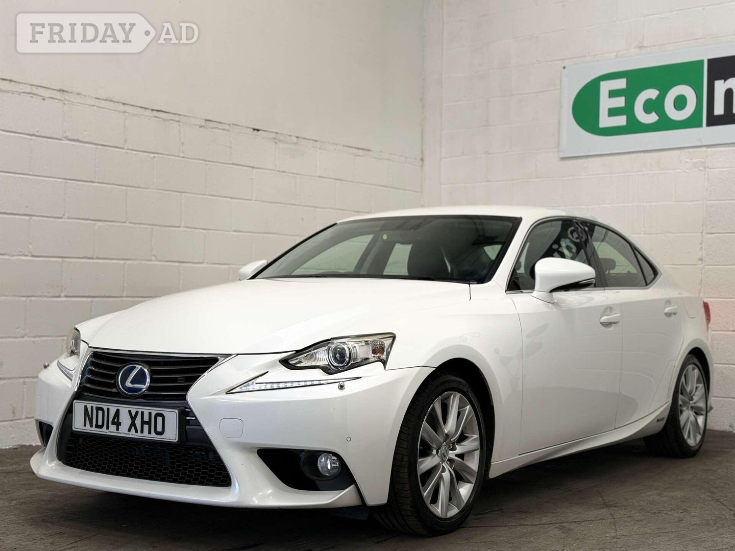 [ berth ]Lexus IS