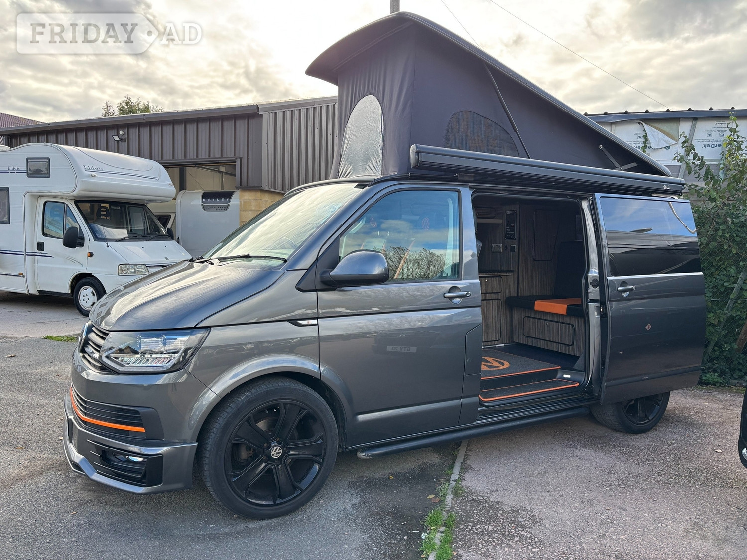 [ berth ]Volkswagen Transporter