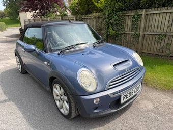 Mini Convertible 2005