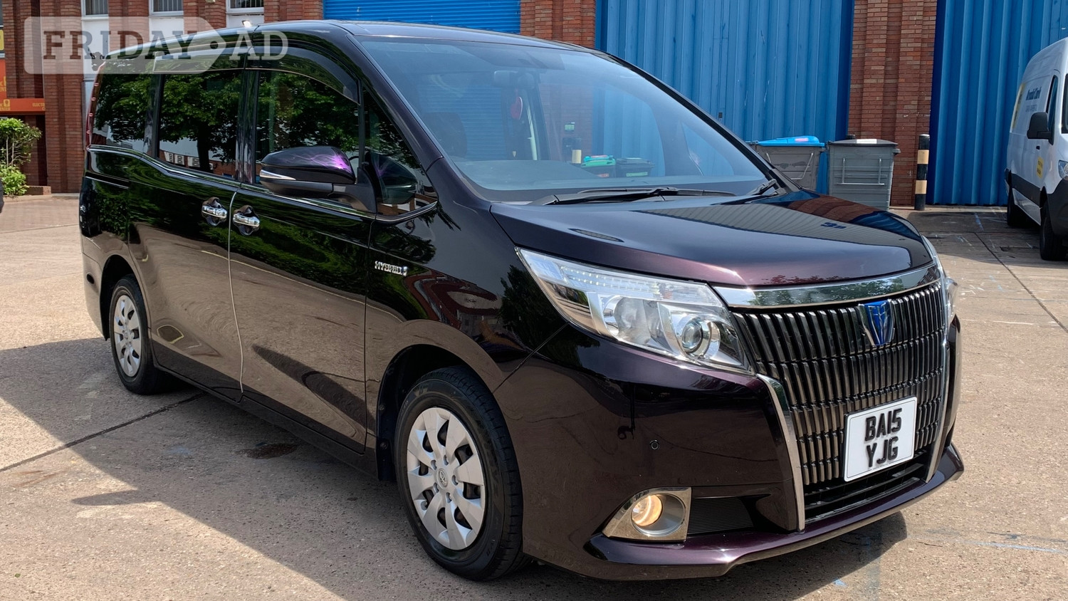Toyota Voxy 2015 in Birmingham