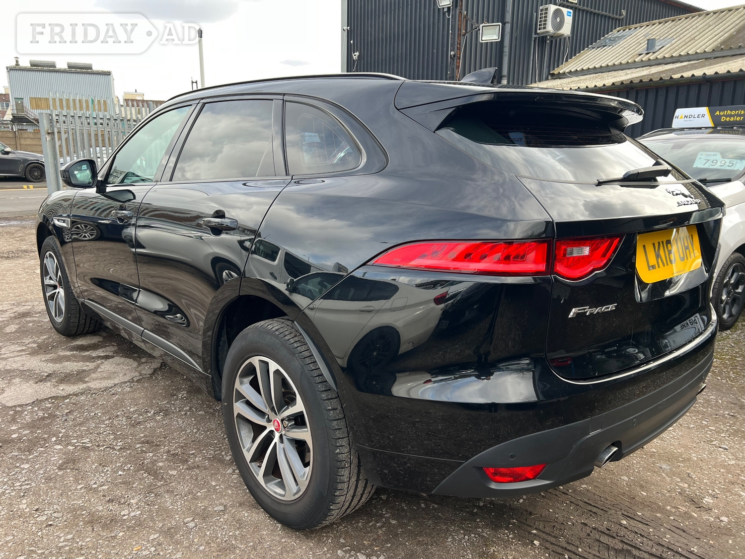 Jaguar F-Pace 2018 - Cars
