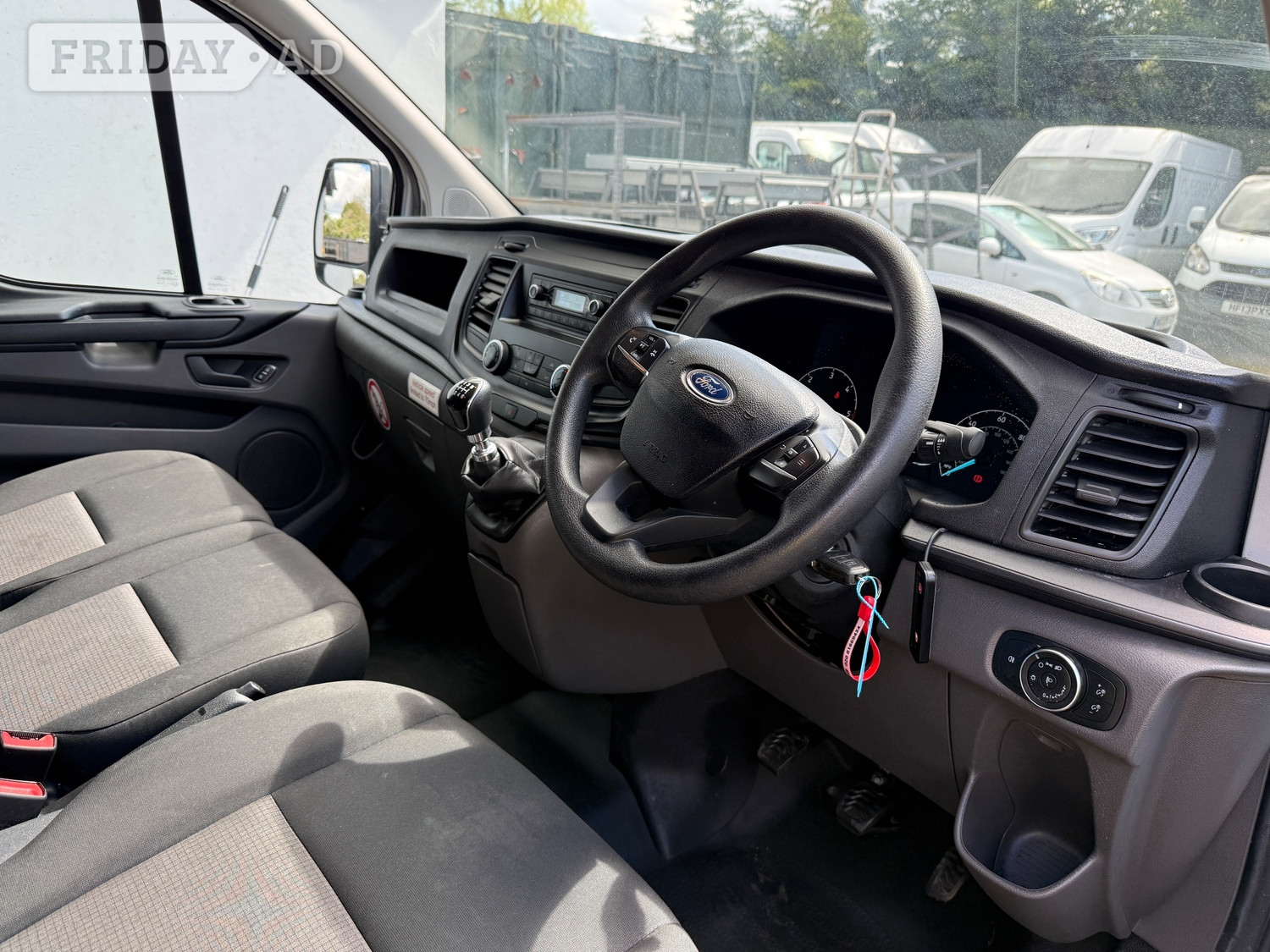 Ford Transit Custom 2018 - Vans & Commercial Vehicles