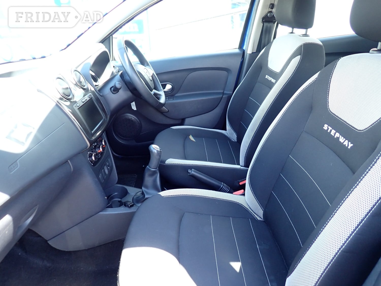 [ berth ]Dacia Sandero Stepway