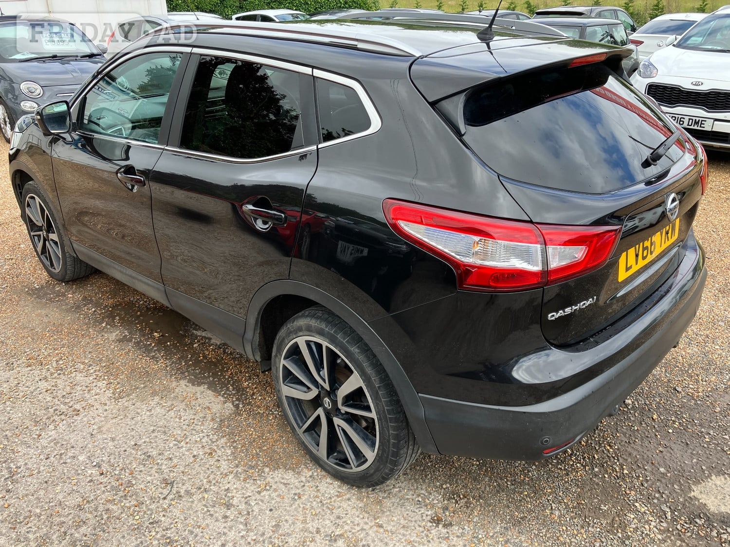 Nissan Qashqai 2016 - Cars