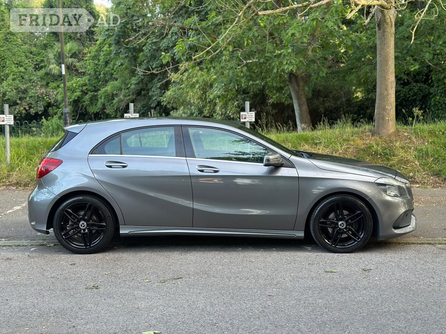 [ berth ]Mercedes-Benz A Class