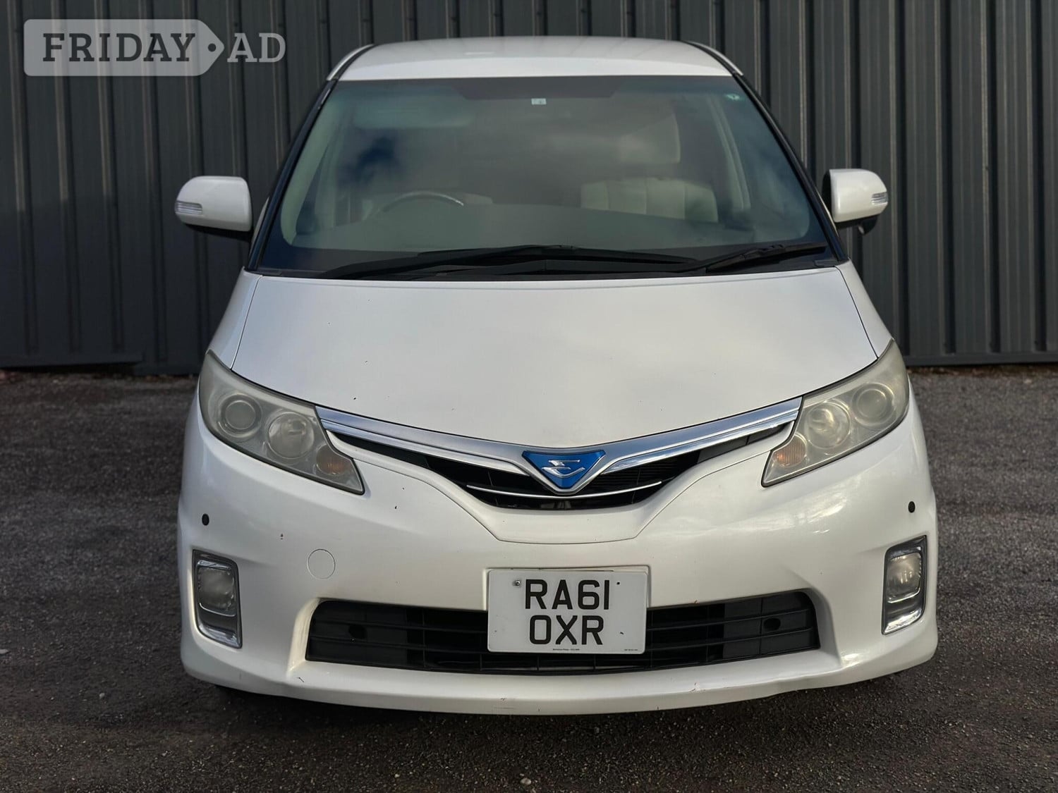 Toyota Estima Farnham