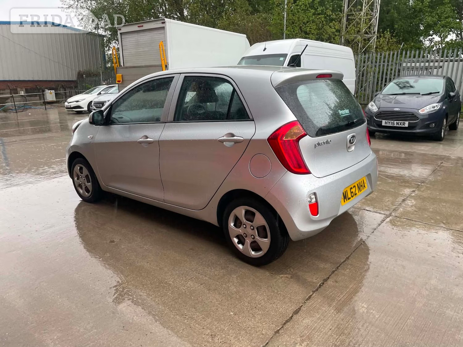 Kia Picanto 2012 - Cars