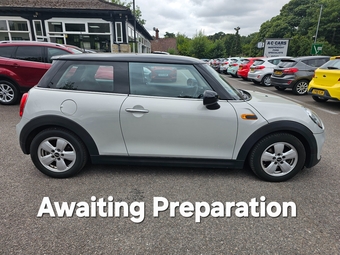 Mini Hatch 2017