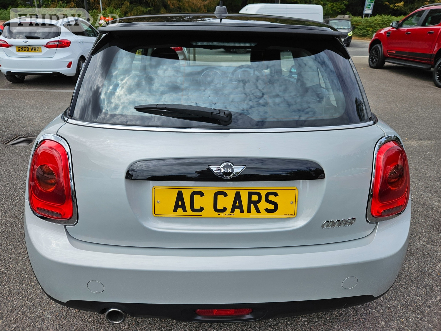[ berth ]Mini Hatch