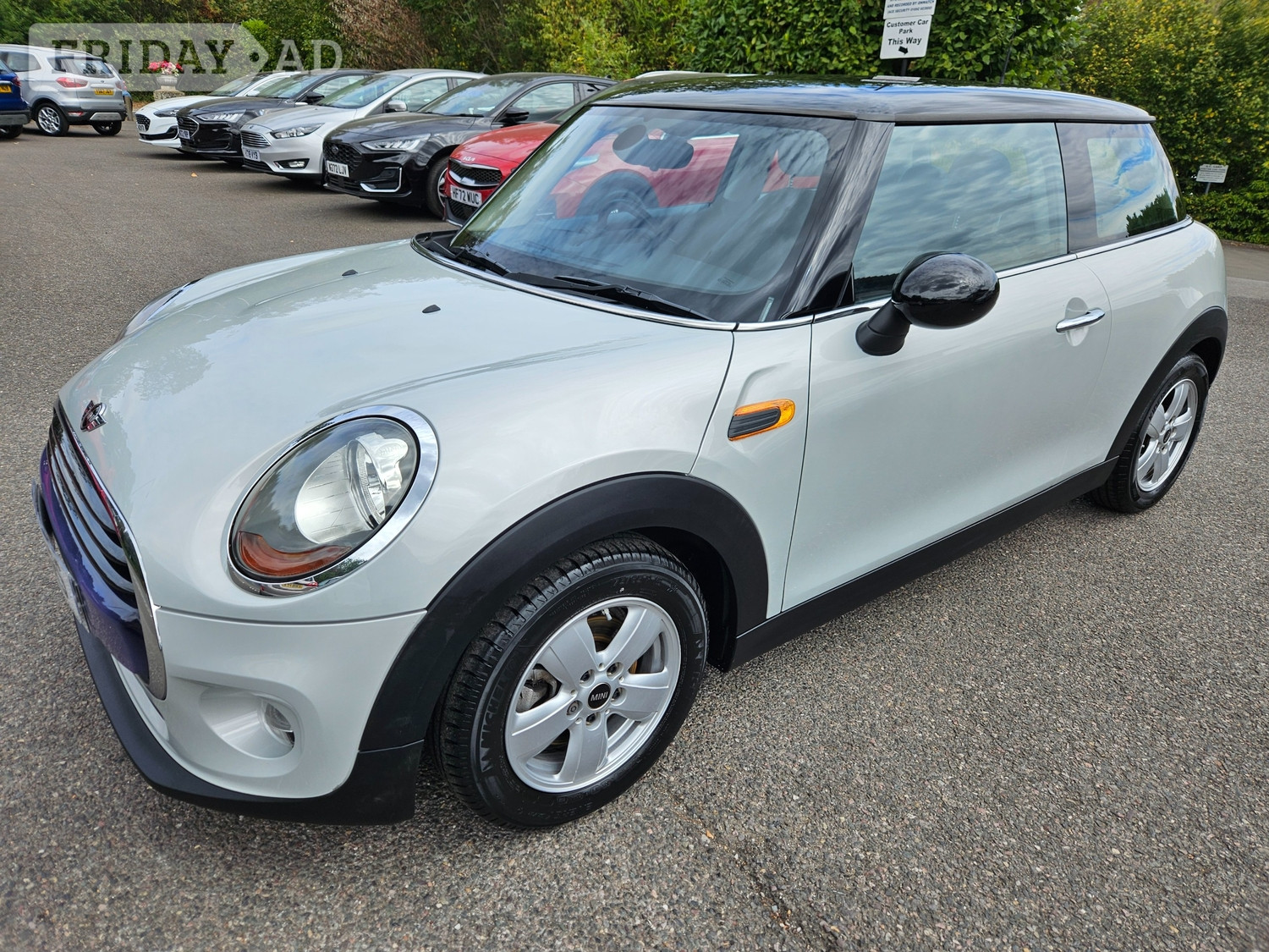 Mini Hatch 2017 - Cars