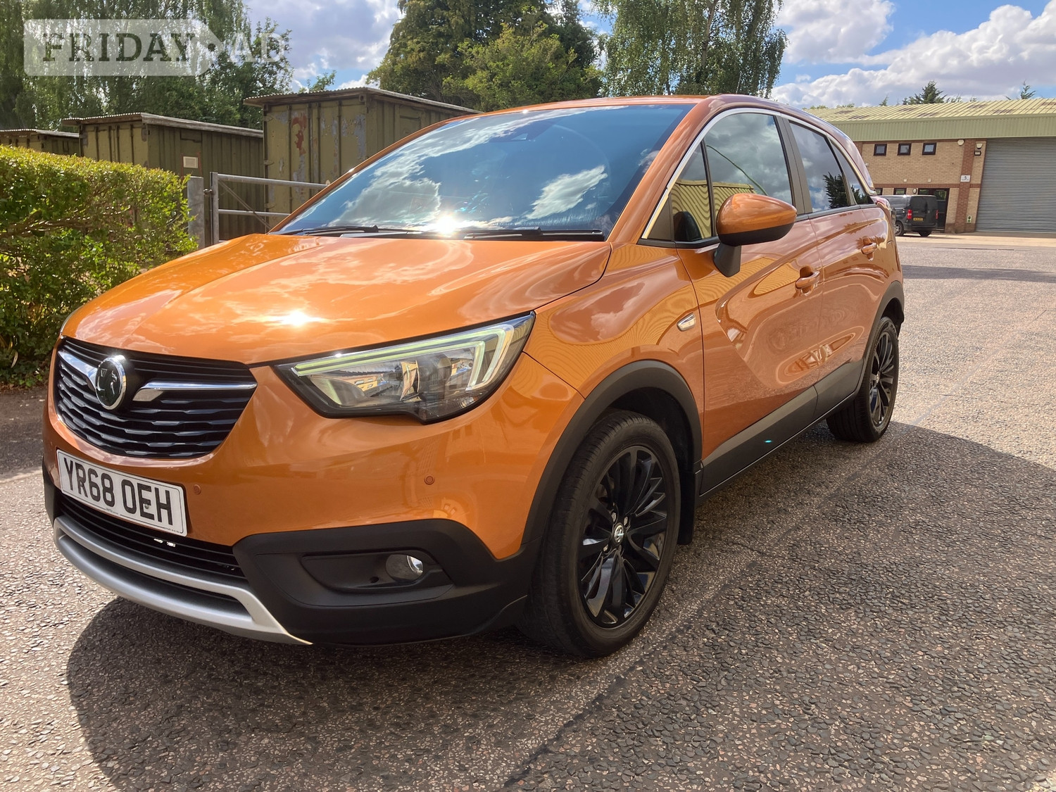 [ berth ]Vauxhall Crossland X