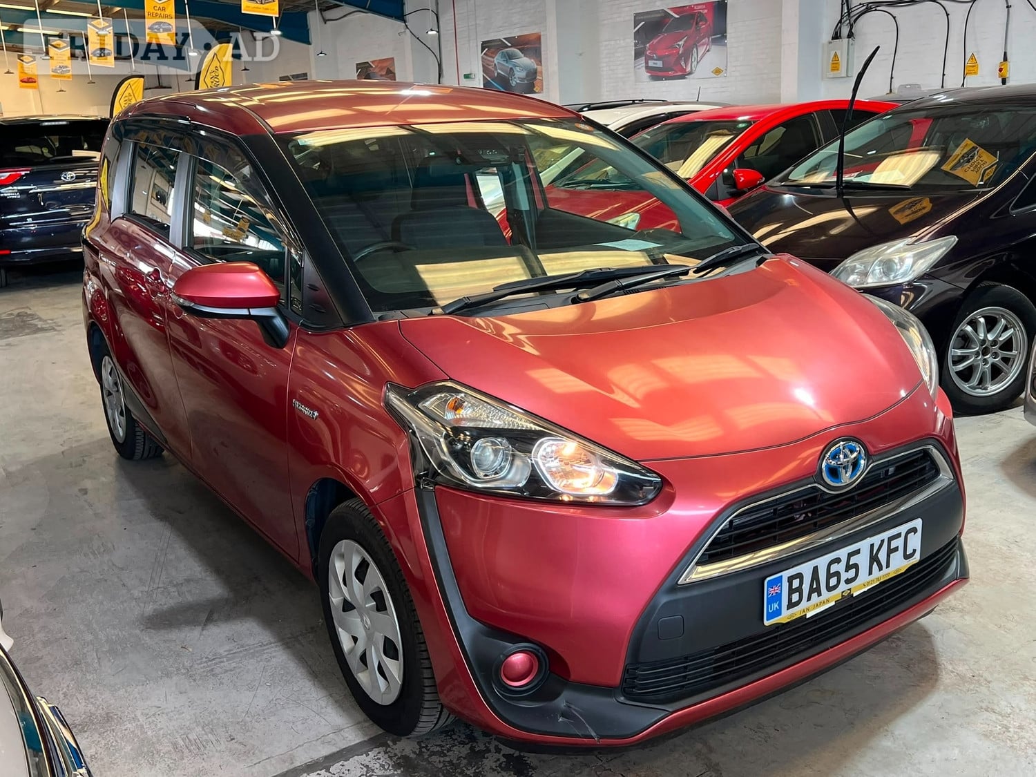 Toyota Sienta 2016 in Birmingham
