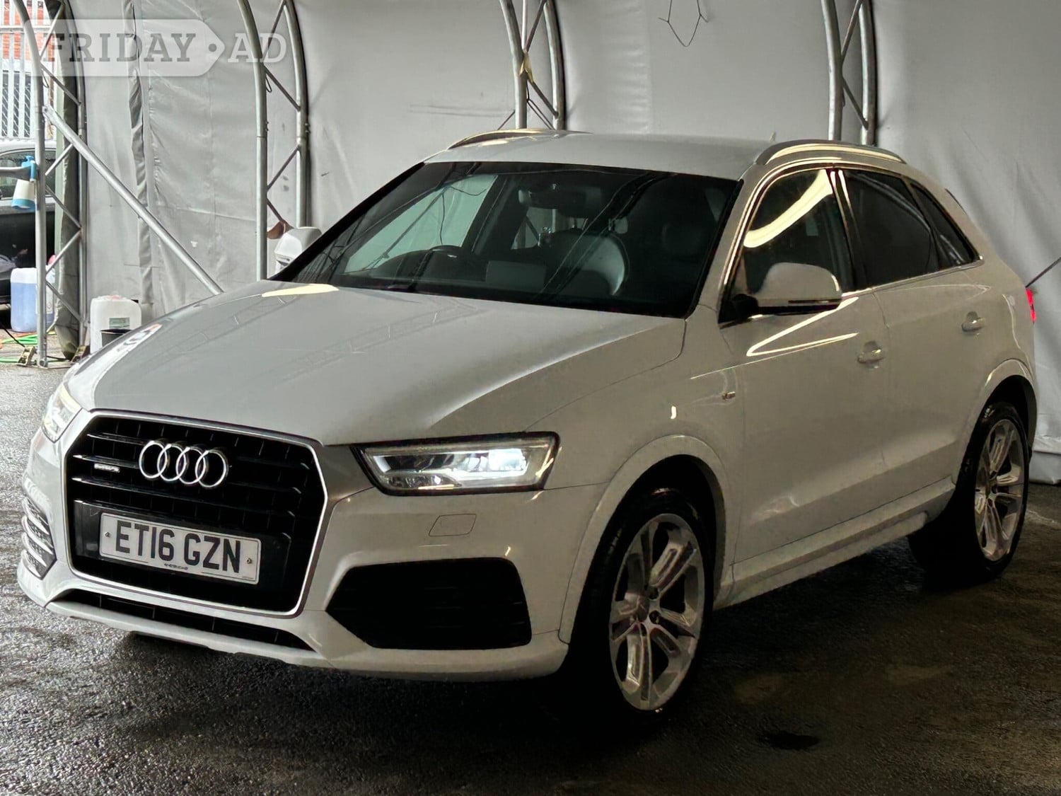 [ berth ]Audi Q3