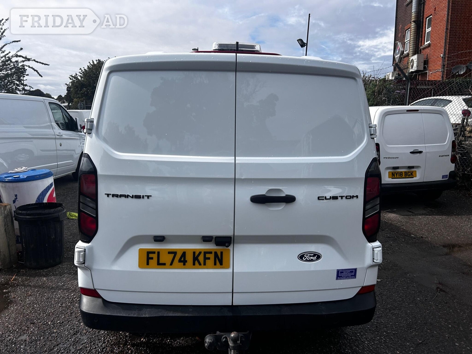 Ford Transit Custom 2024 - Vans & Commercial Vehicles in Rochester