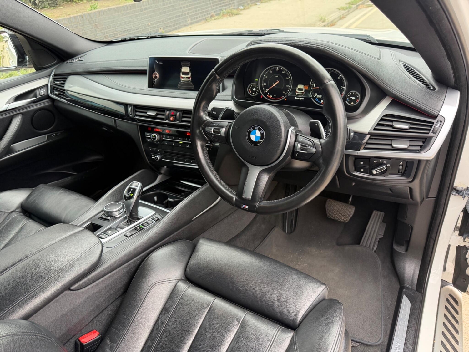 BMW X6 2016 - Cars in Havering