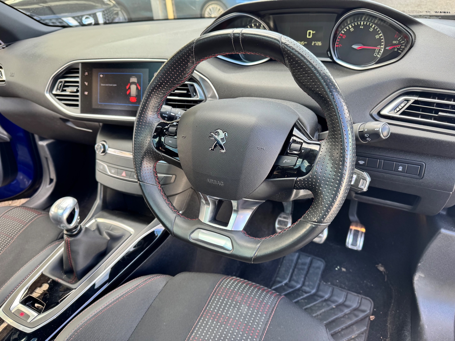 [ berth ]Peugeot 308