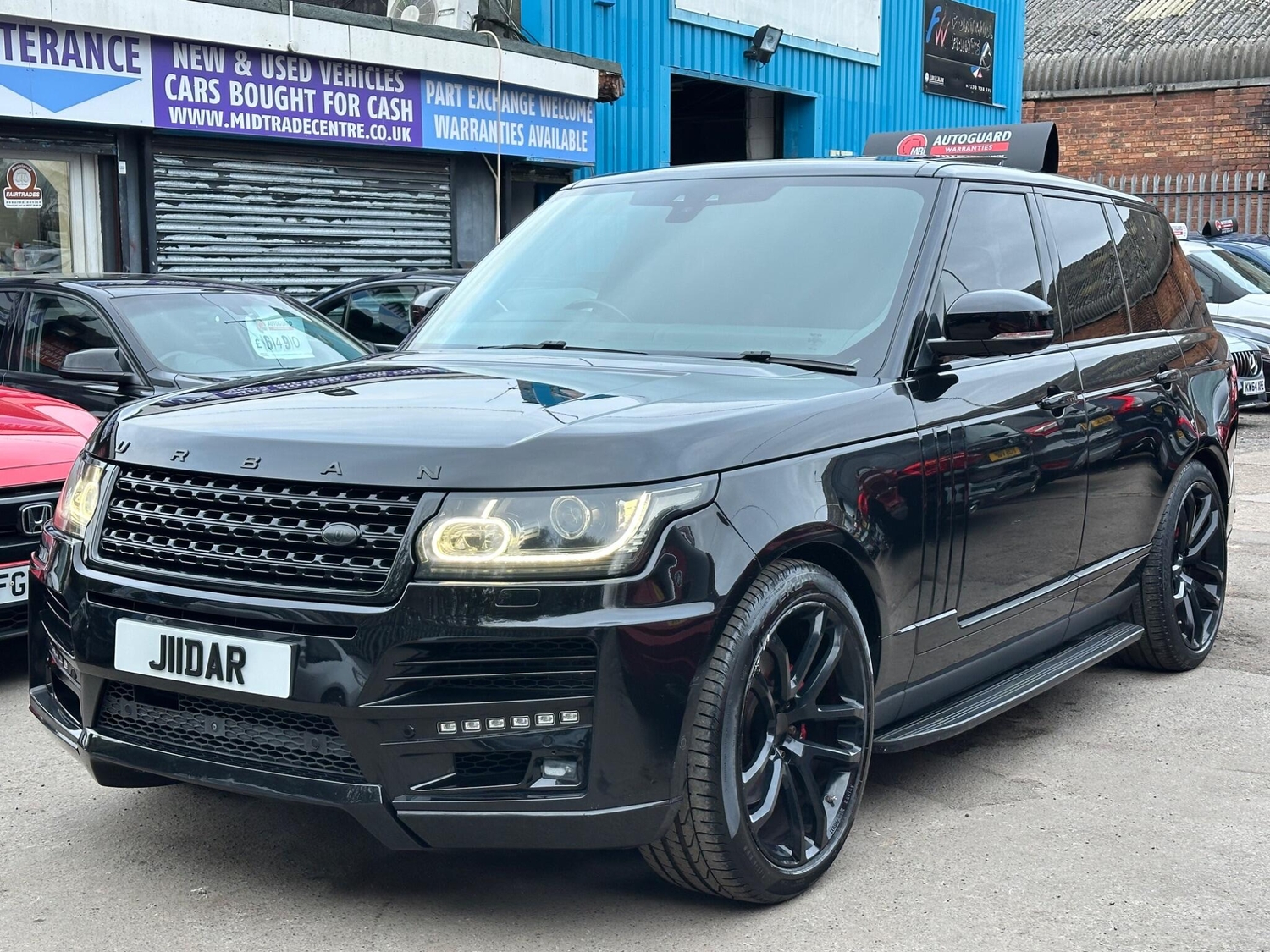 [ berth ]Land Rover Range Rover