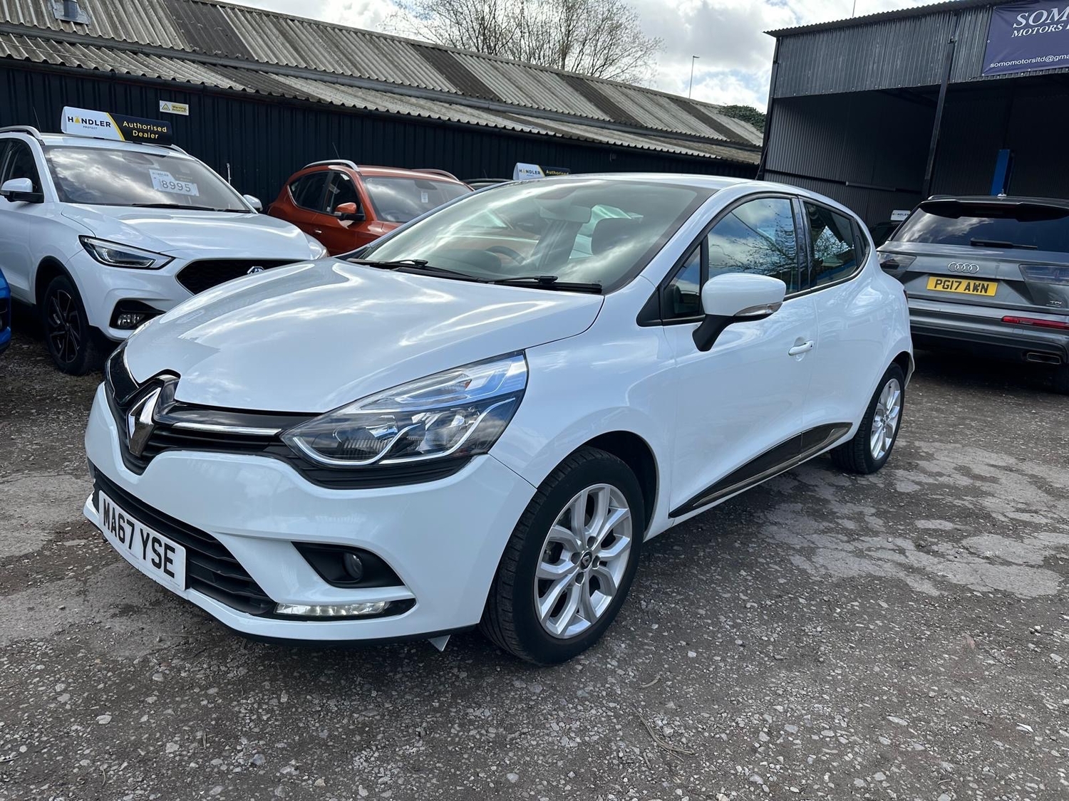 Renault Clio Oldbury