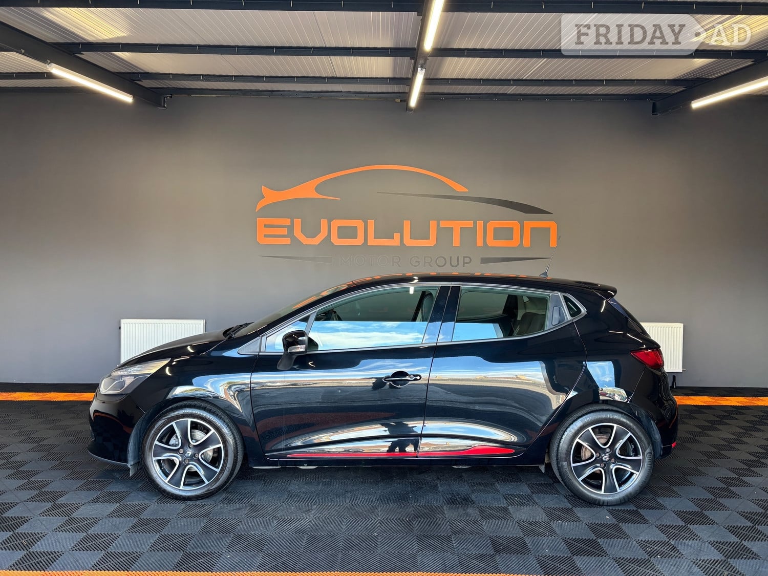 Renault Clio Lochgelly