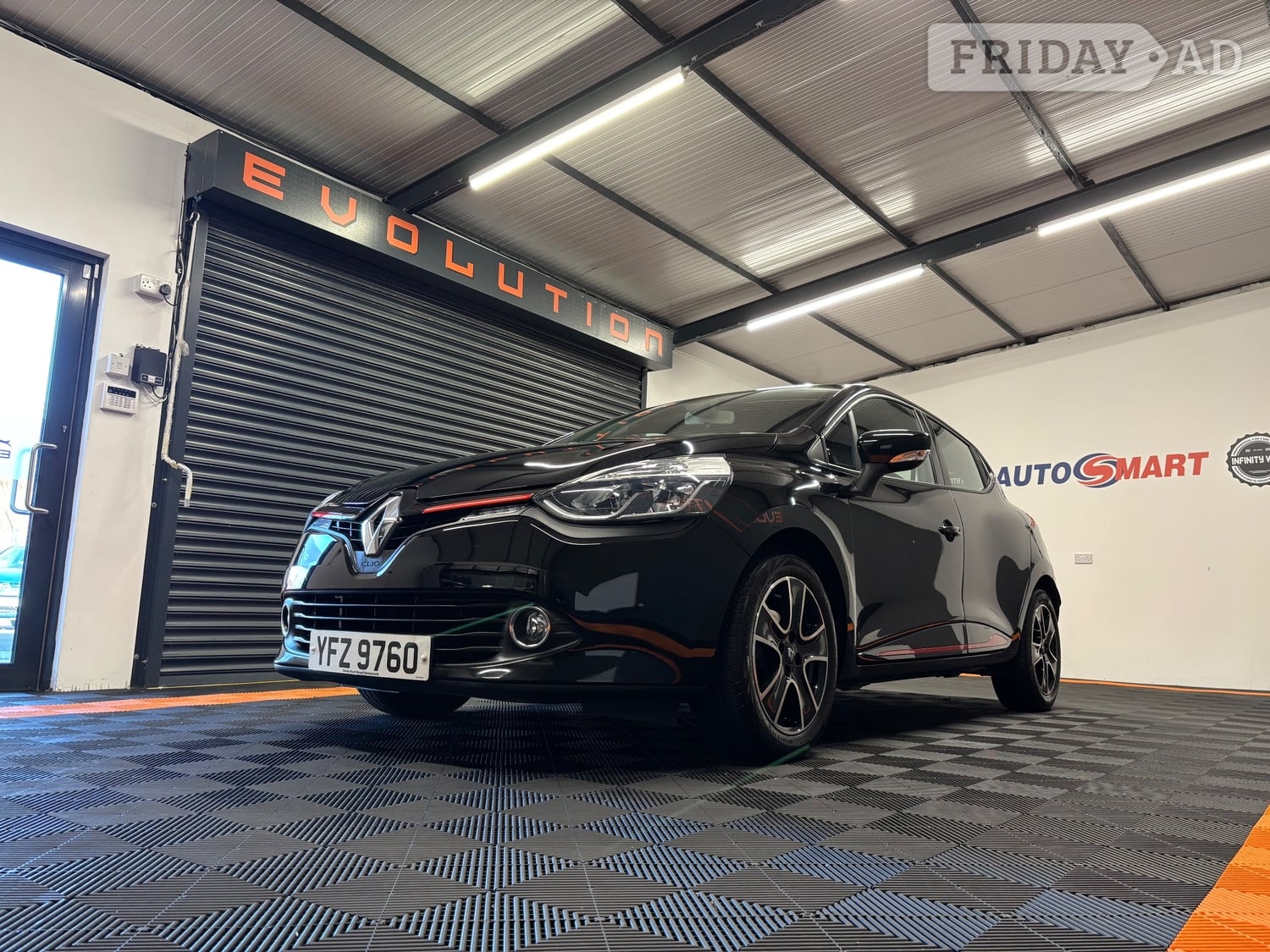 Renault Clio 2015 - Cars