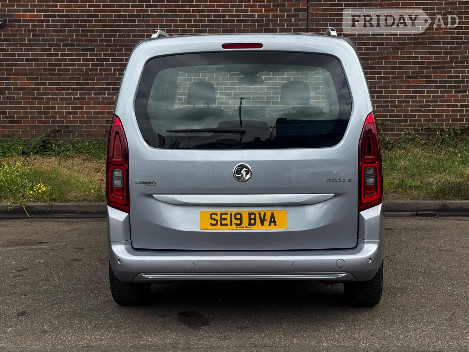 Vauxhall Combo Life 2019 - Cars