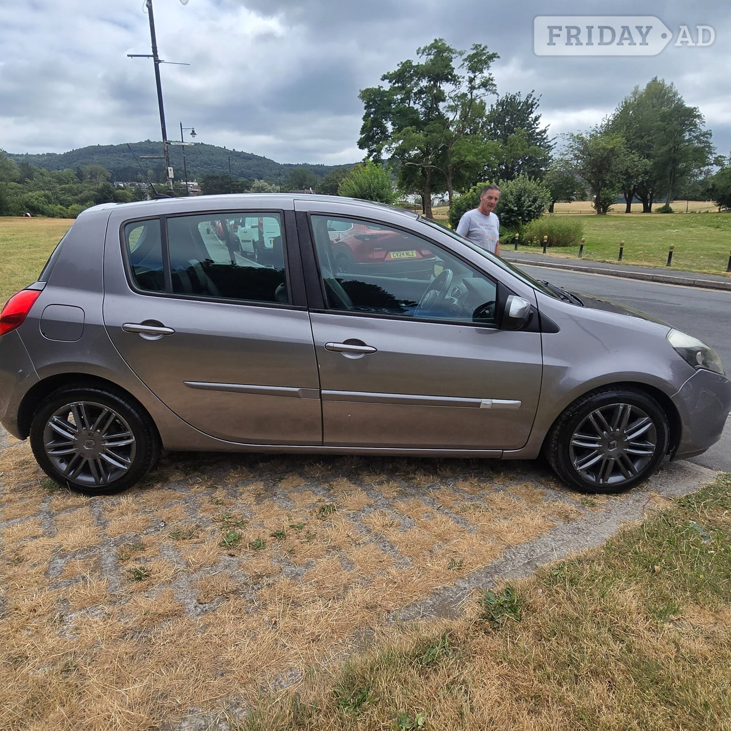 Renault Clio Caerphilly