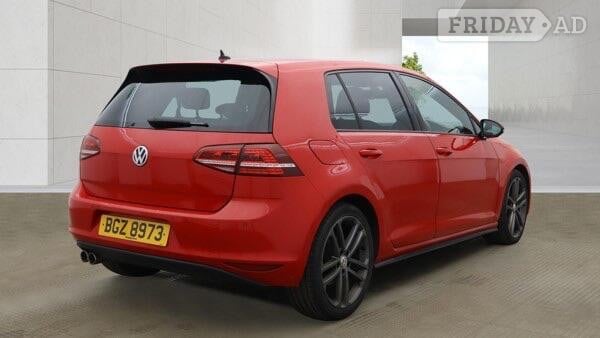 Volkswagen Golf 2016 - Cars in Staines