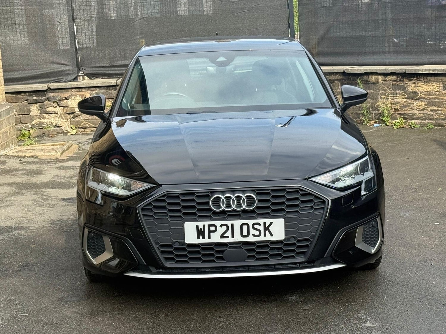 [ berth ]Audi A3