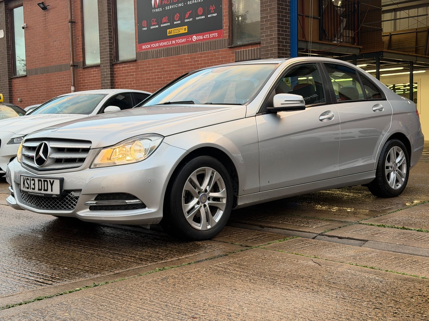 [ berth ]Mercedes-Benz C Class