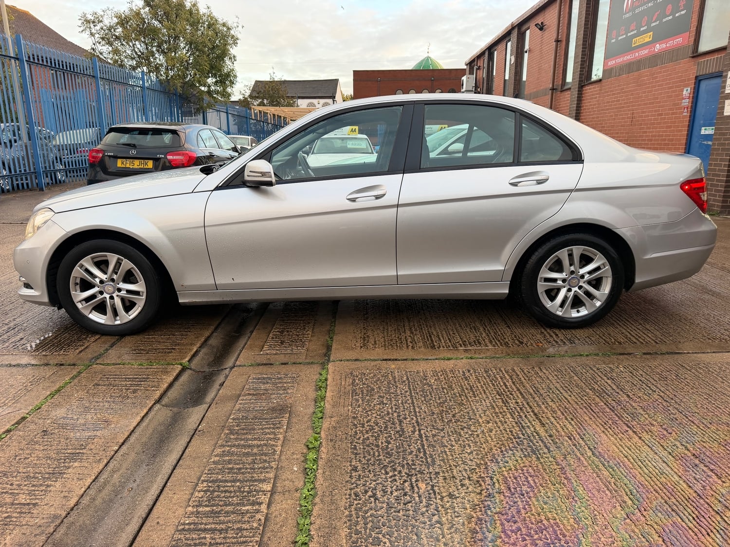 Mercedes-Benz C Class 2013 - Cars in Leicester