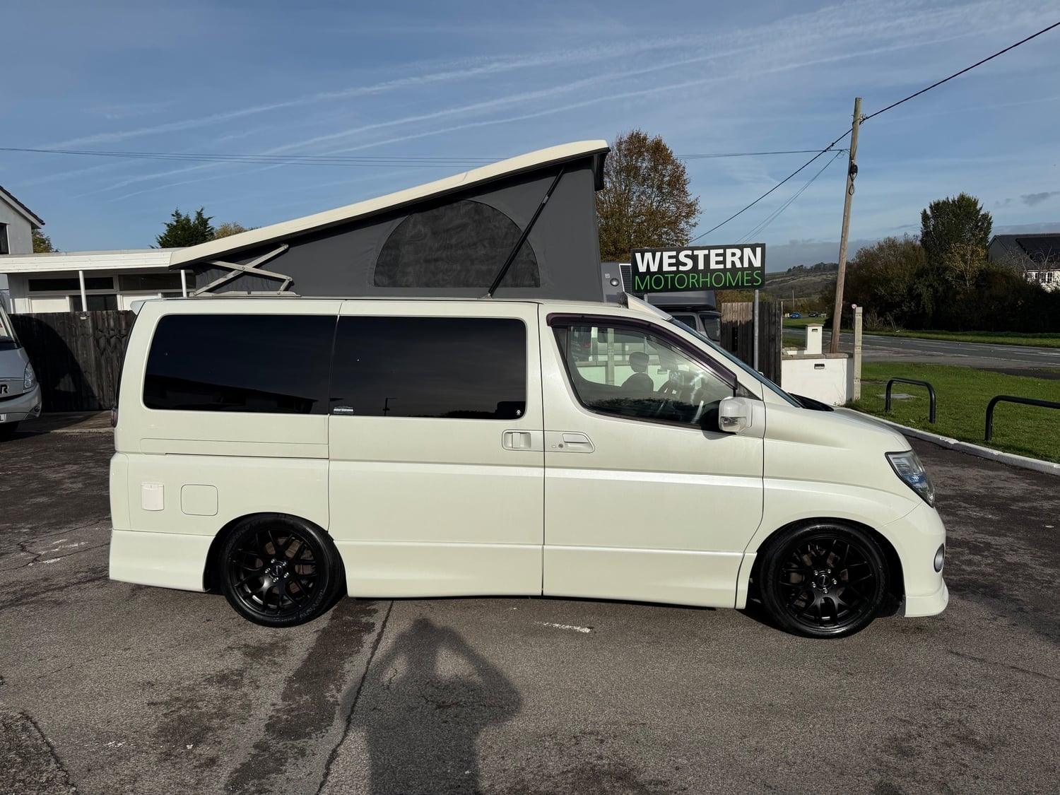 Nissan Elgrand Weston-Super-Mare