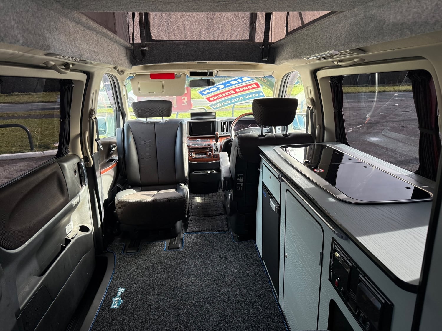 Nissan Elgrand 2007 - Motorhomes & Caravans