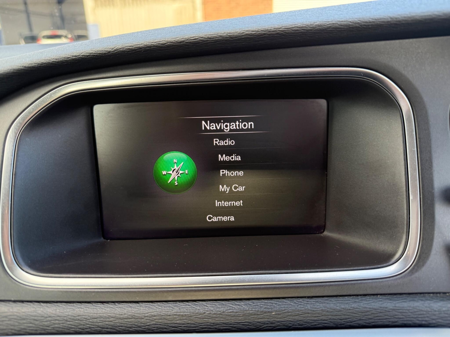 Volvo V40 2018 - Cars