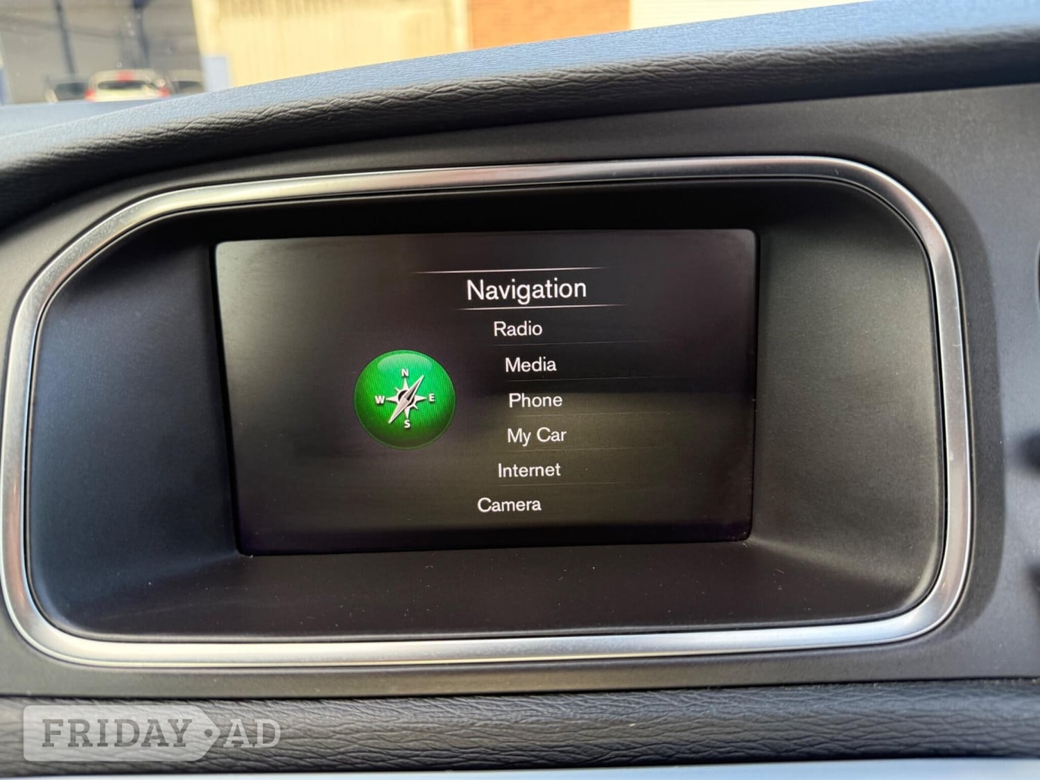 Volvo V40 2018 - Cars