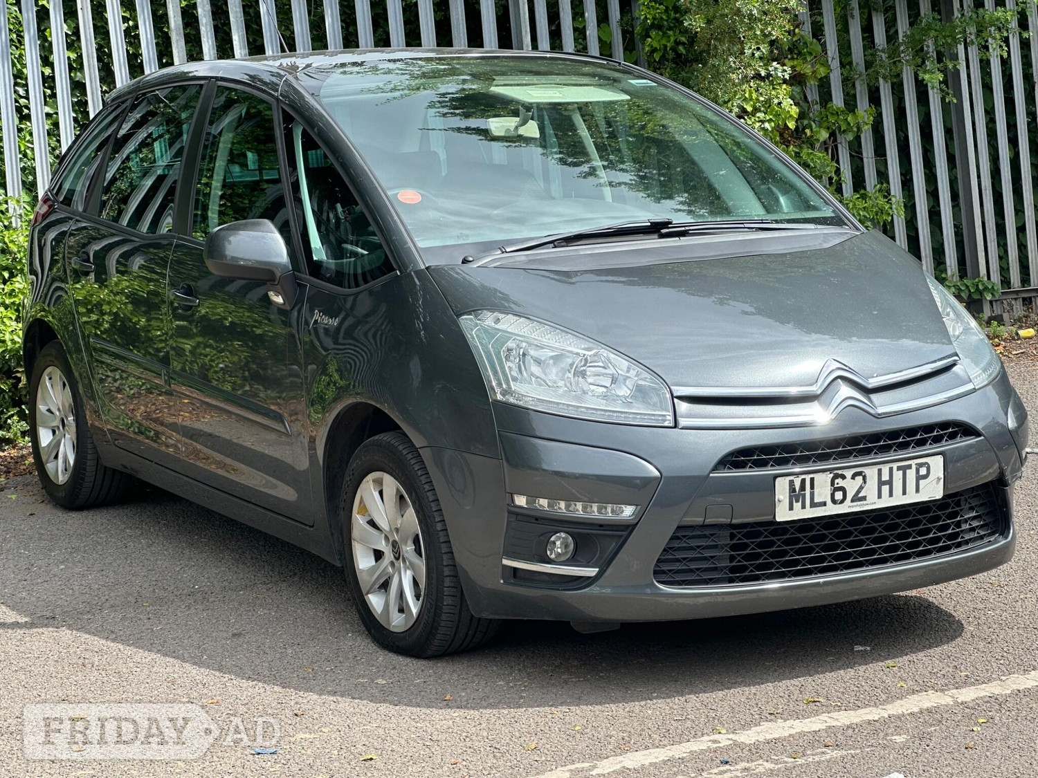 Citroen C4 Picasso 2012 in Cardiff