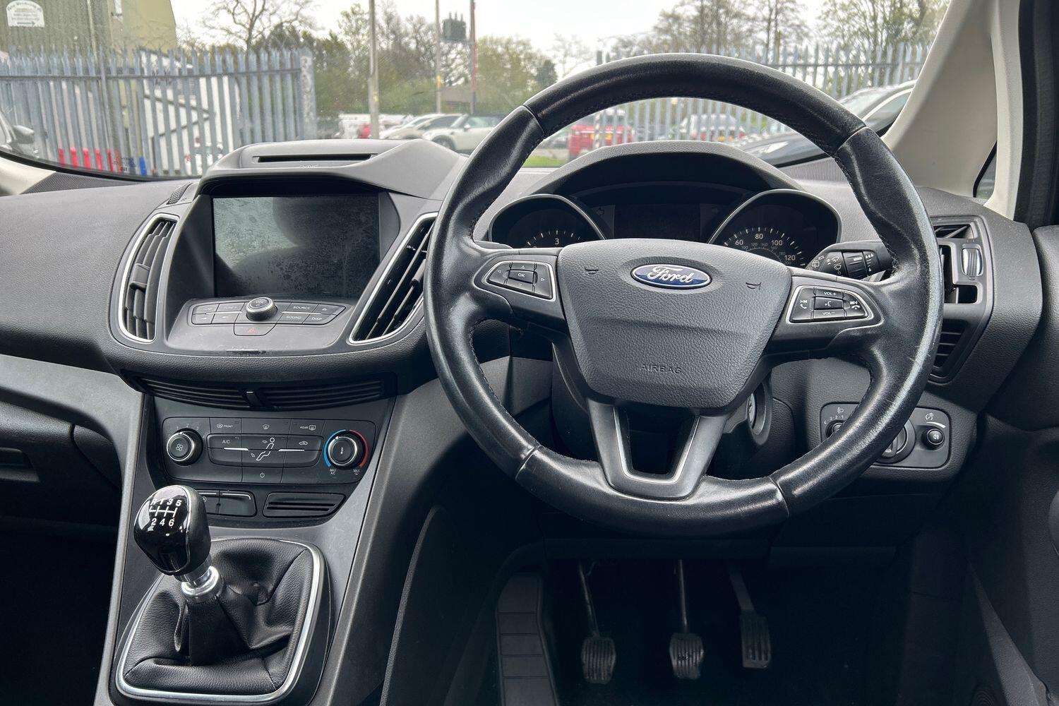 Ford Grand C-MAX 2017 - Cars