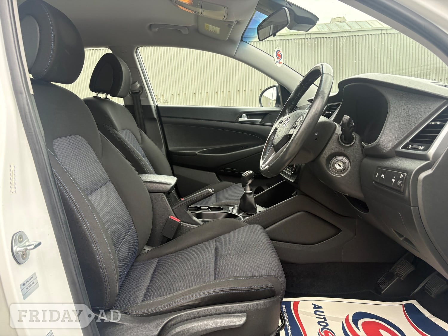 Hyundai Tucson 2016 - Cars in Airdrie
